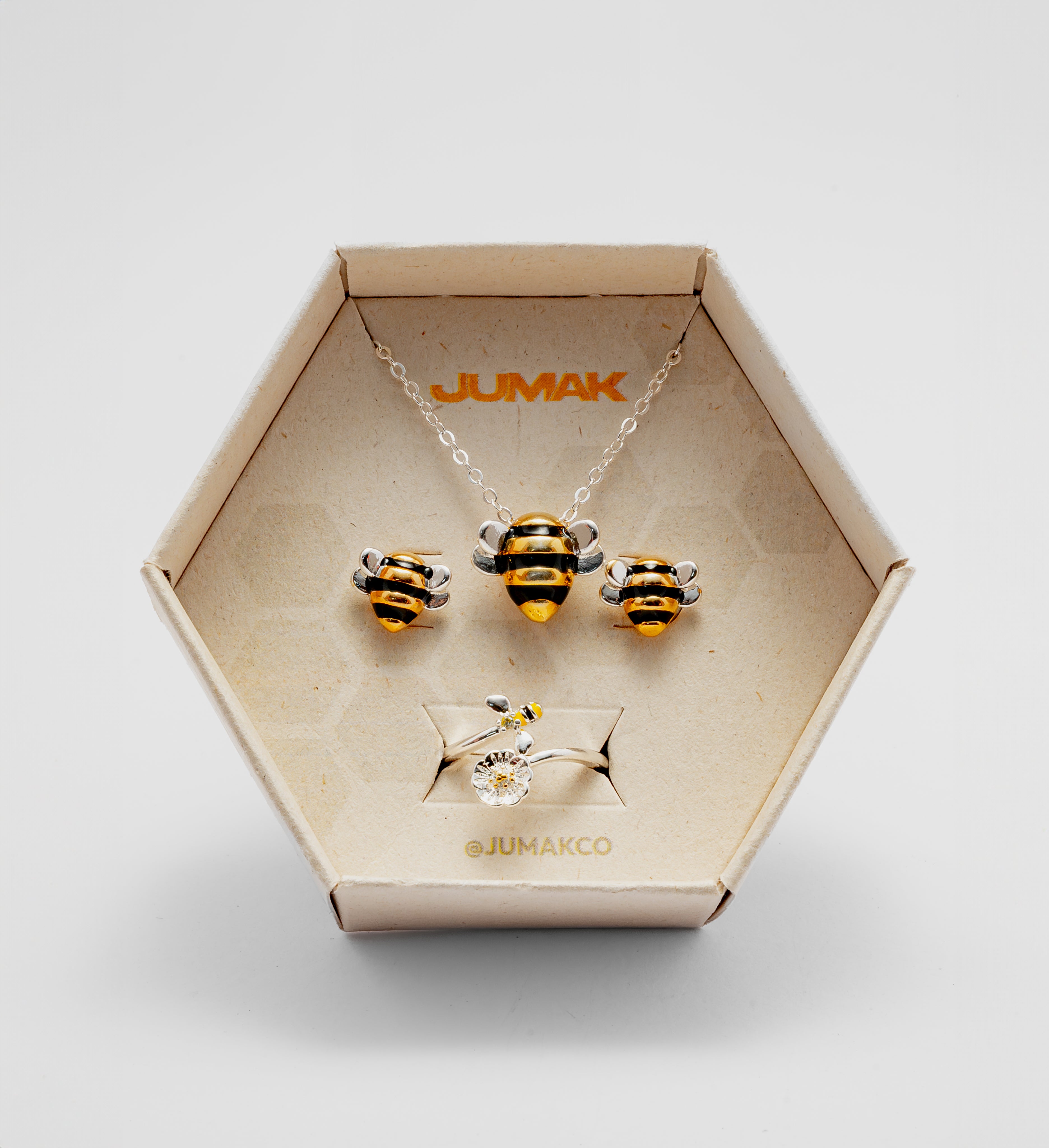 Combo Collar + Aretes + Anillo Sencillo Ajustable 🐝 – Jumak